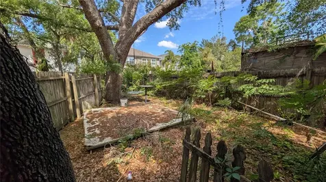 2801 W Cleveland Street Tampa FL 33609