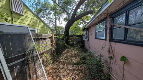2801 W Cleveland Street Tampa FL 33609