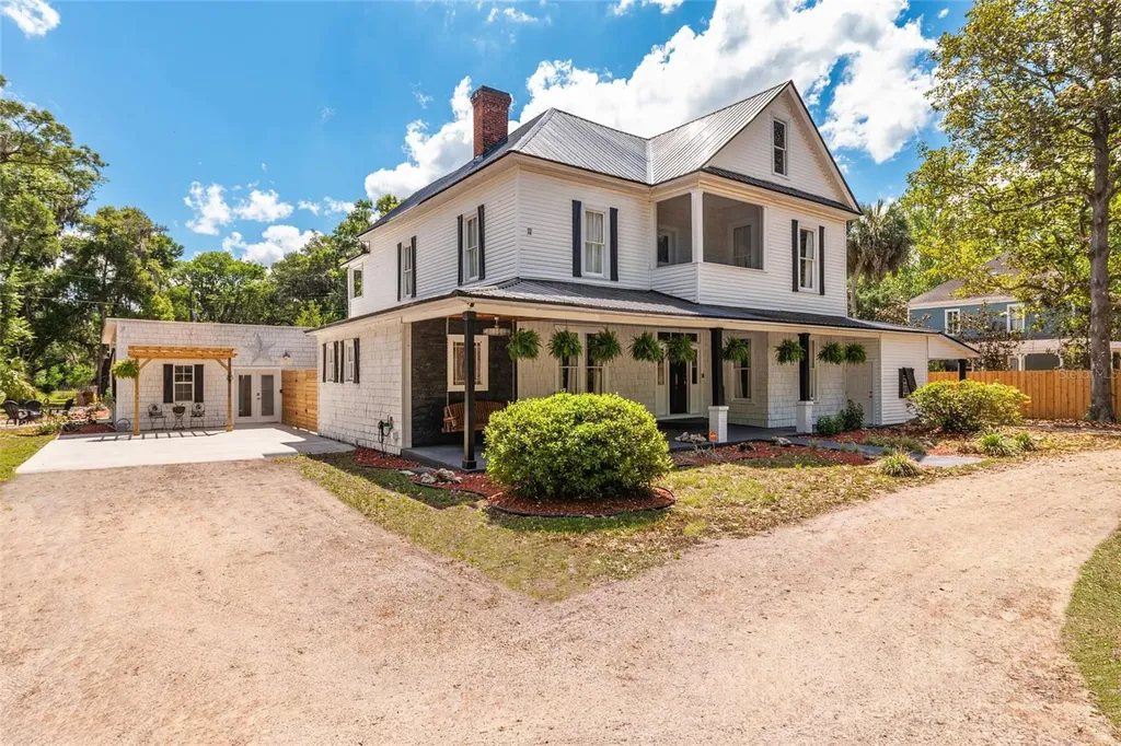 19451 SE 2nd Street Williston FL 32696
