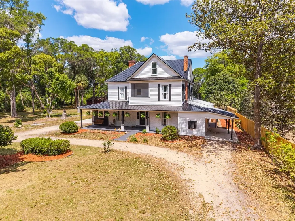 19451 SE 2nd Street Williston FL 32696