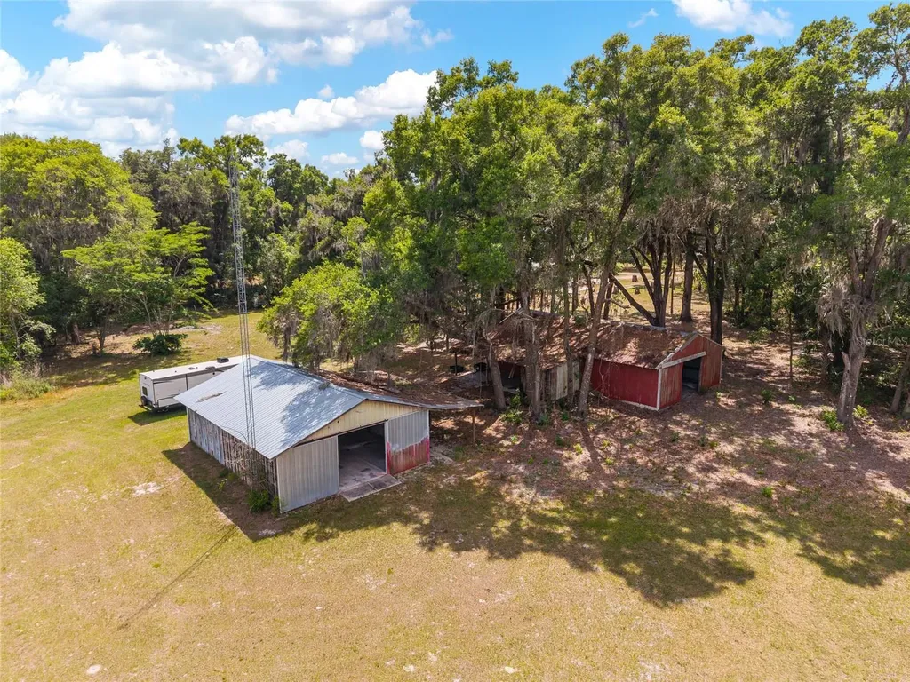19451 SE 2nd Street Williston FL 32696