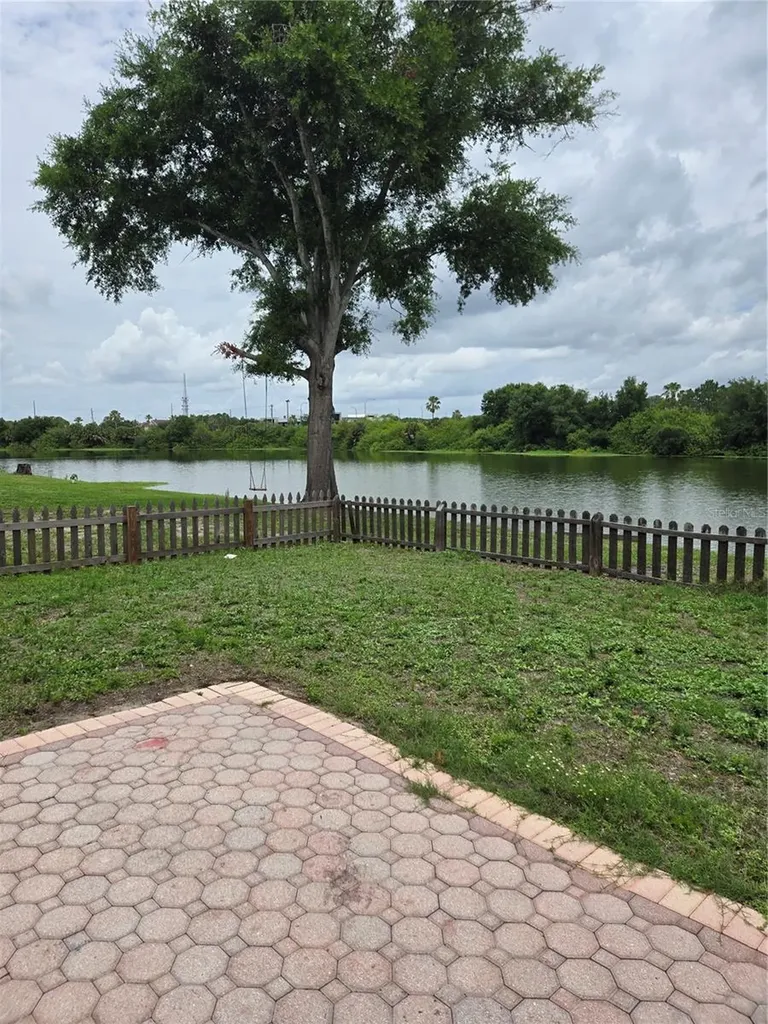 728 Burlwood Street Brandon FL 33511