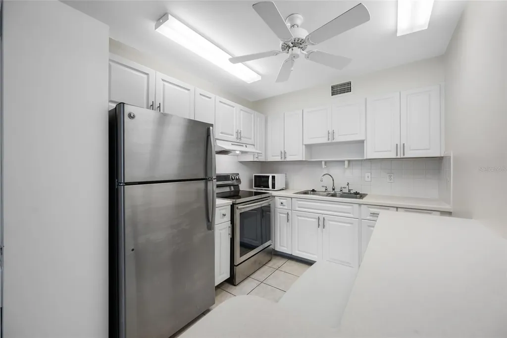 8533 110th Street Seminole FL 33772