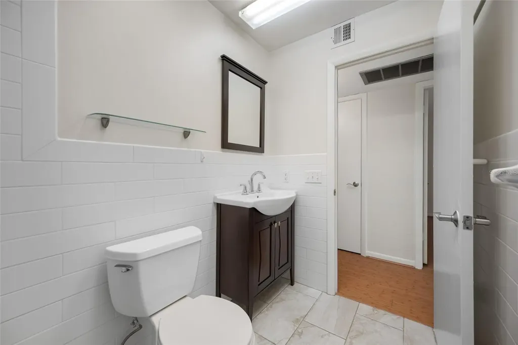 8533 110th Street Seminole FL 33772