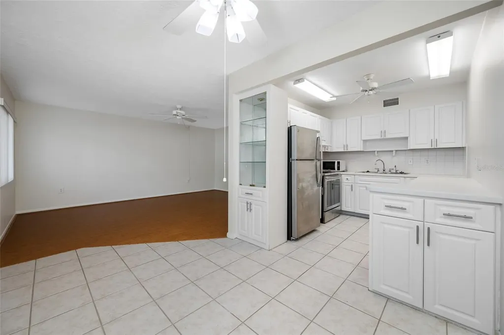 8533 110th Street Seminole FL 33772