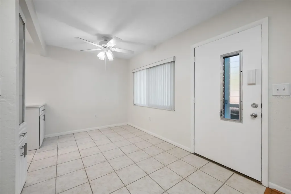 8533 110th Street Seminole FL 33772