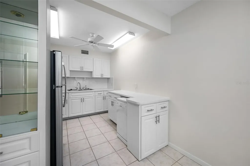 8533 110th Street Seminole FL 33772