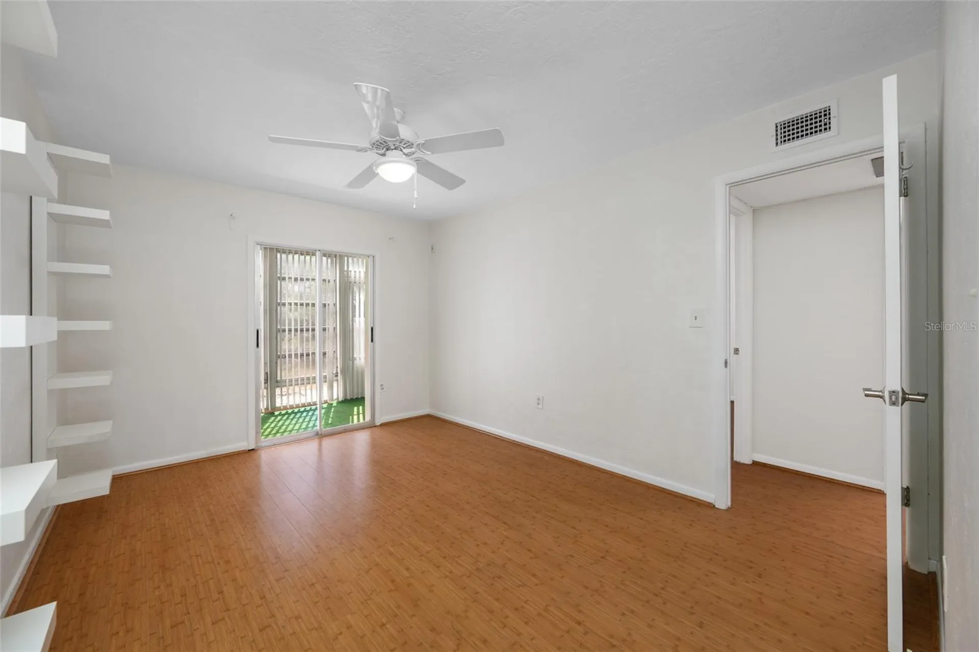 8533 110th Street Seminole FL 33772
