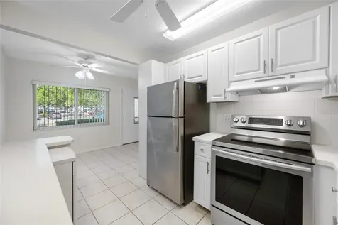 8533 110th Street Seminole FL 33772