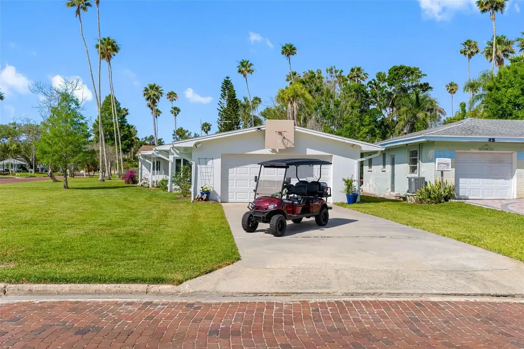 1794 Santa Barbara Drive Dunedin FL 34698