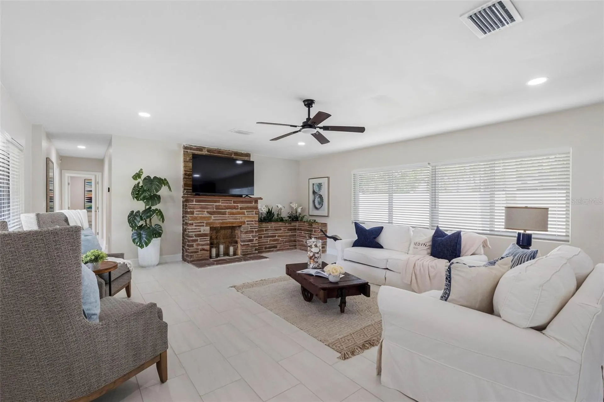 1794 Santa Barbara Drive Dunedin FL 34698