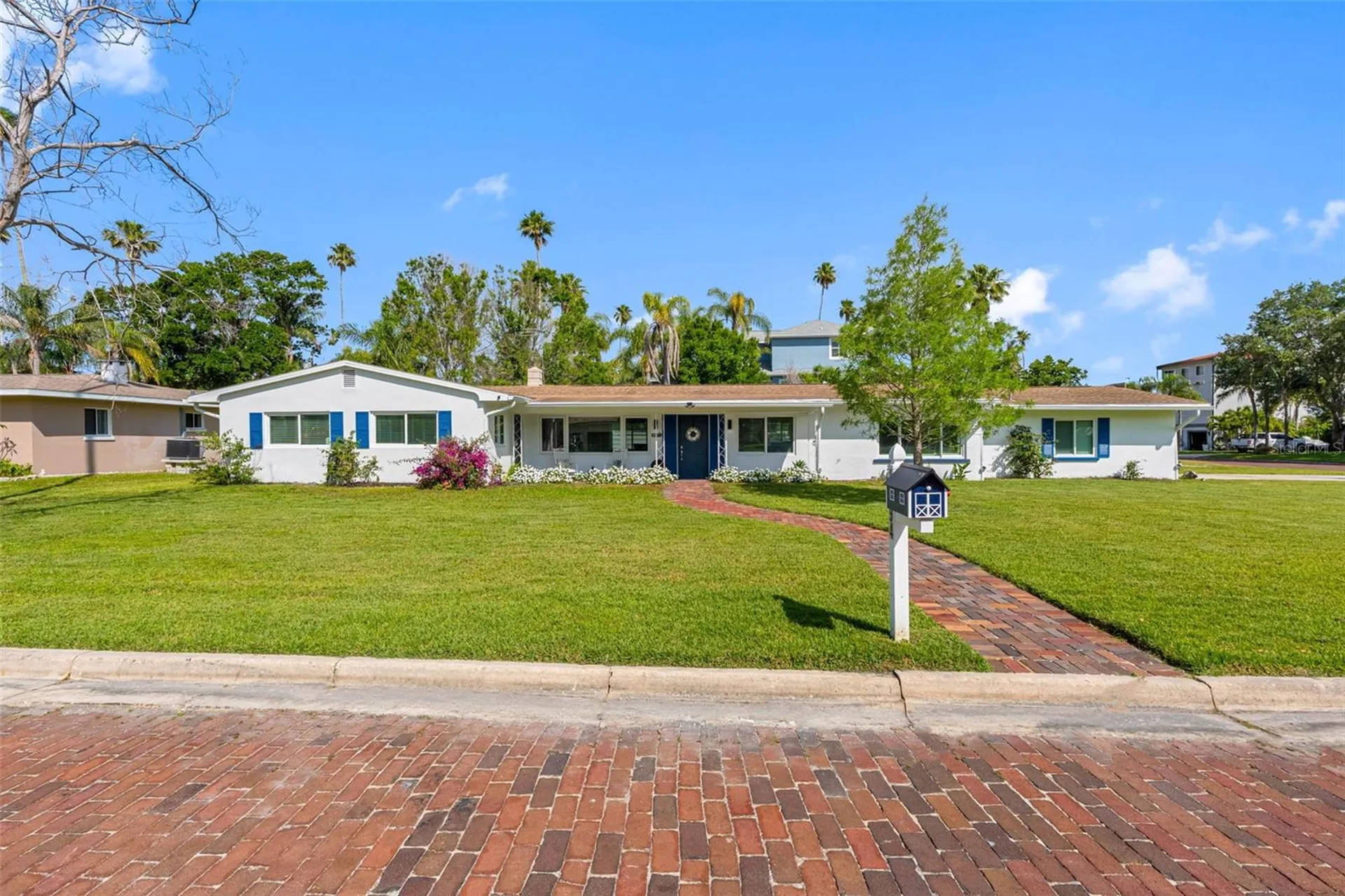 1794 Santa Barbara Drive Dunedin FL 34698