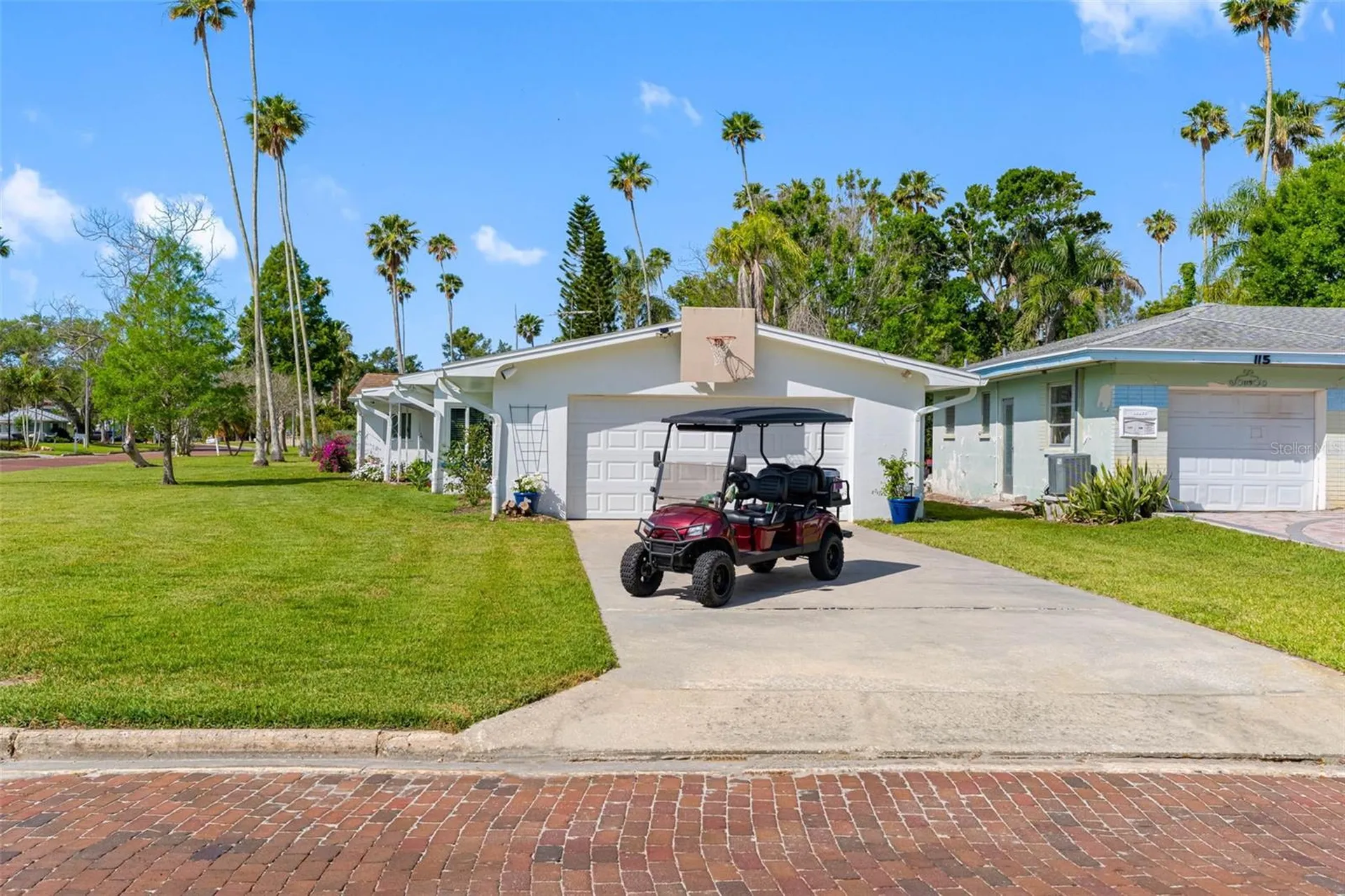 1794 Santa Barbara Drive Dunedin FL 34698