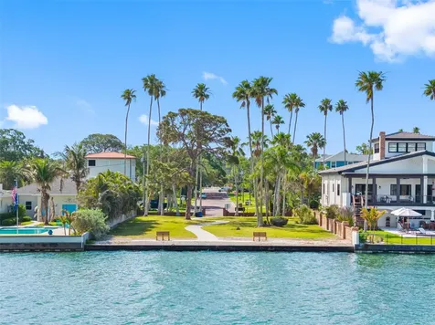 1794 Santa Barbara Drive Dunedin FL 34698