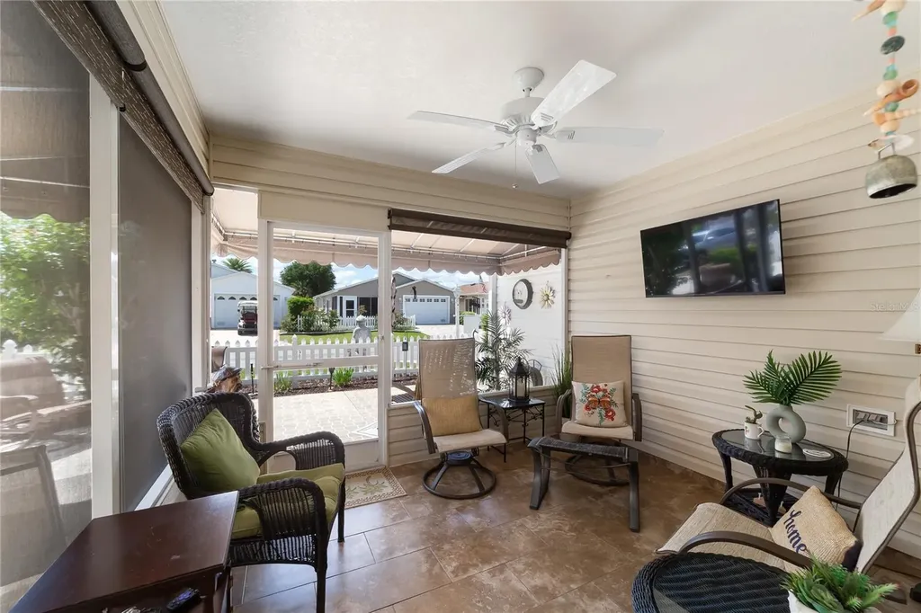 2427 Southern Oak Street The Villages FL 32162