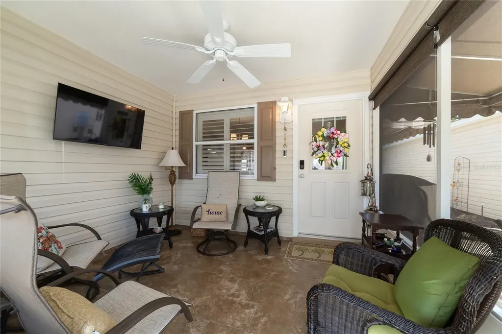 2427 Southern Oak Street The Villages FL 32162