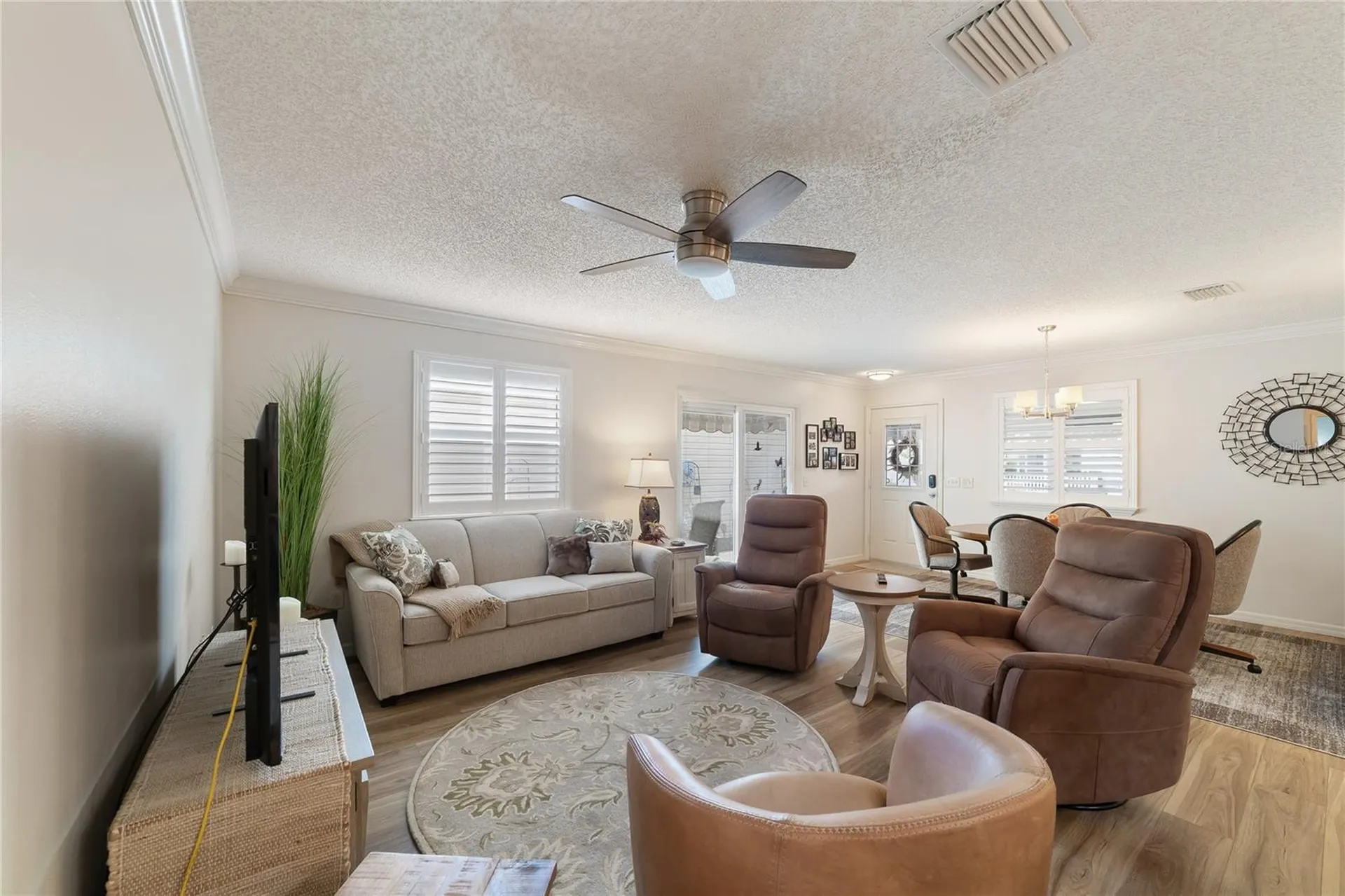 2427 Southern Oak Street The Villages FL 32162