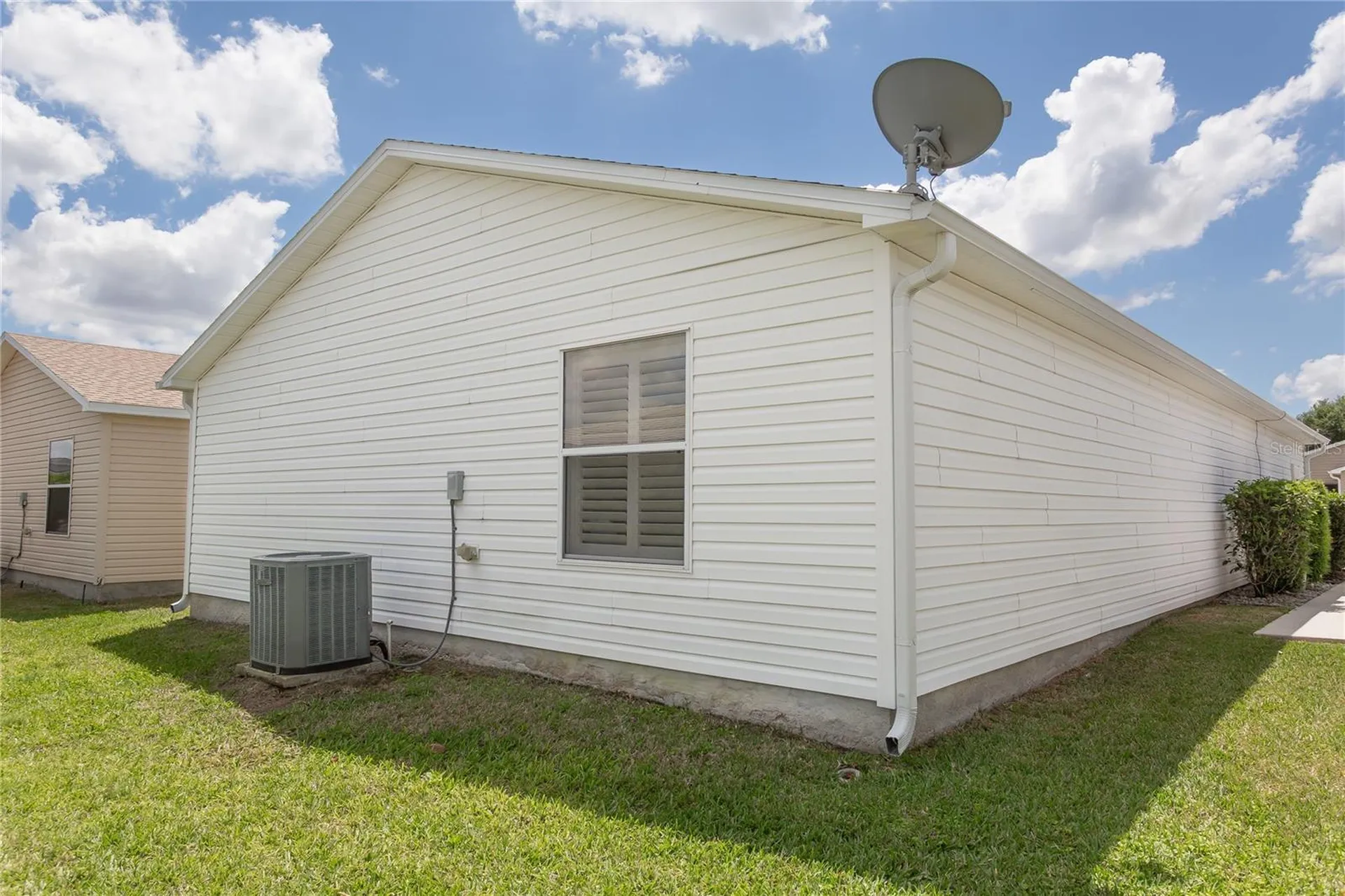2427 Southern Oak Street The Villages FL 32162
