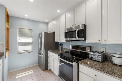 3852 Mandalay Drive St Petersburg FL 33705