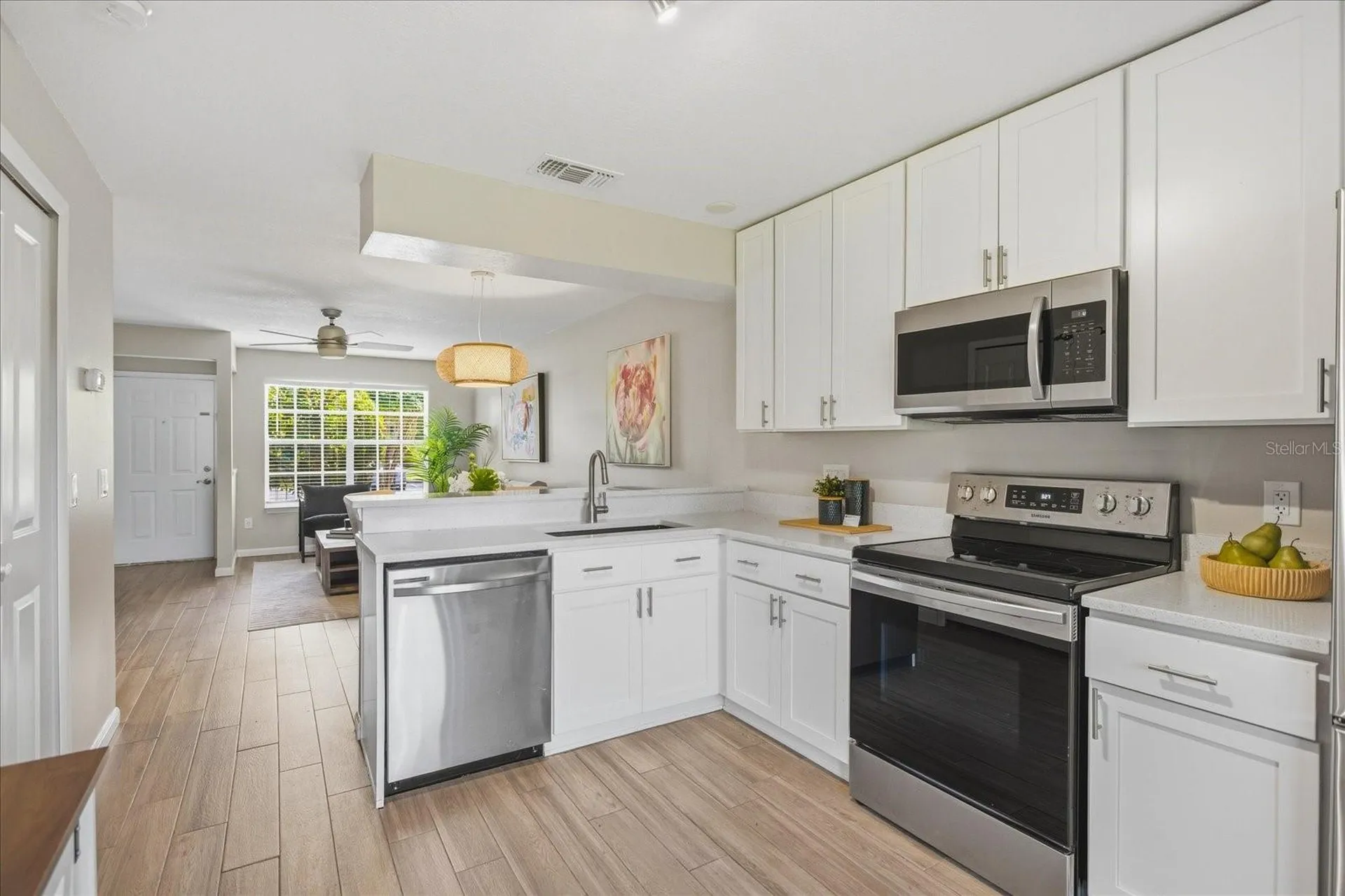 176 Reserve Circle Oviedo FL 32765