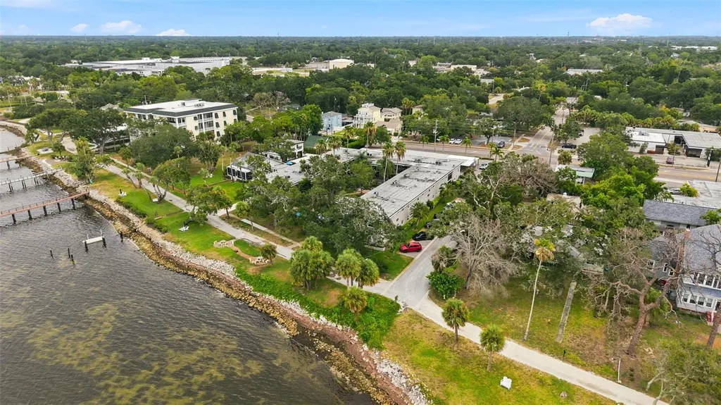 1101 Victoria Drive Dunedin FL 34698