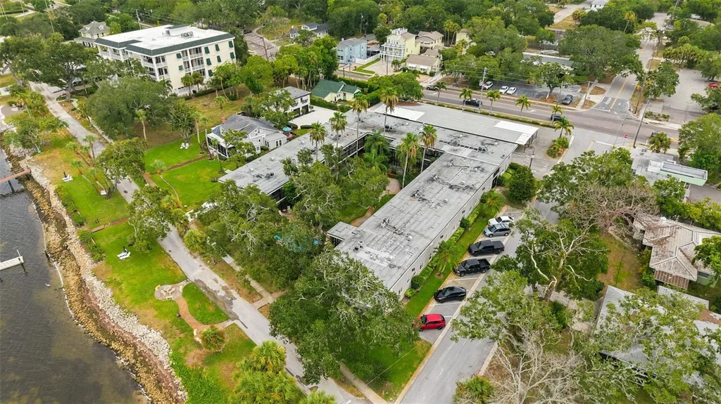 1101 Victoria Drive Dunedin FL 34698