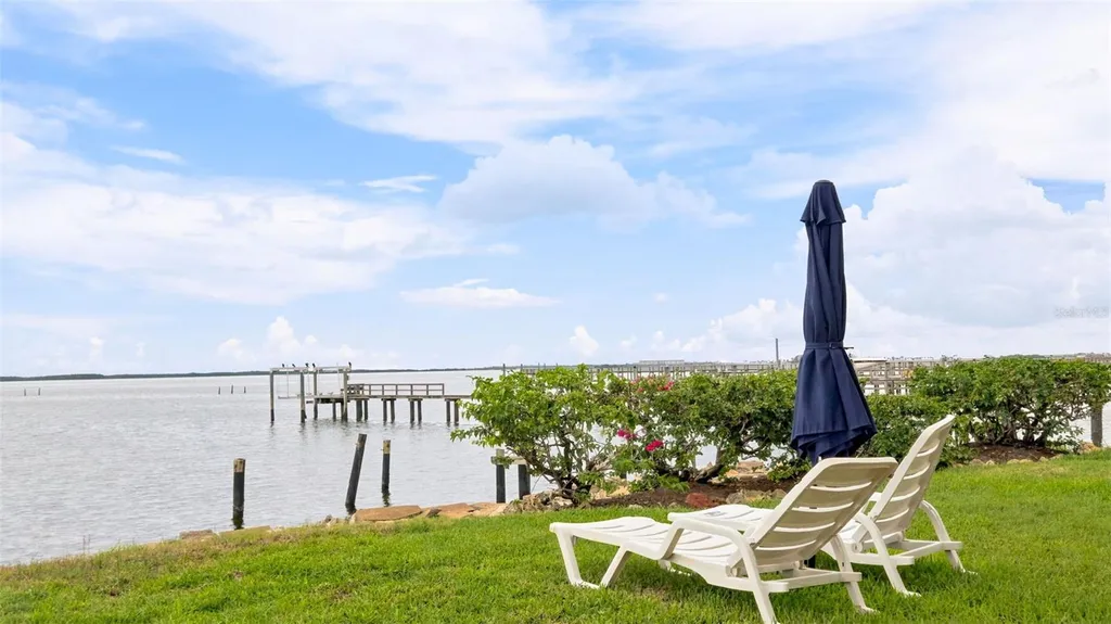 1101 Victoria Drive Dunedin FL 34698