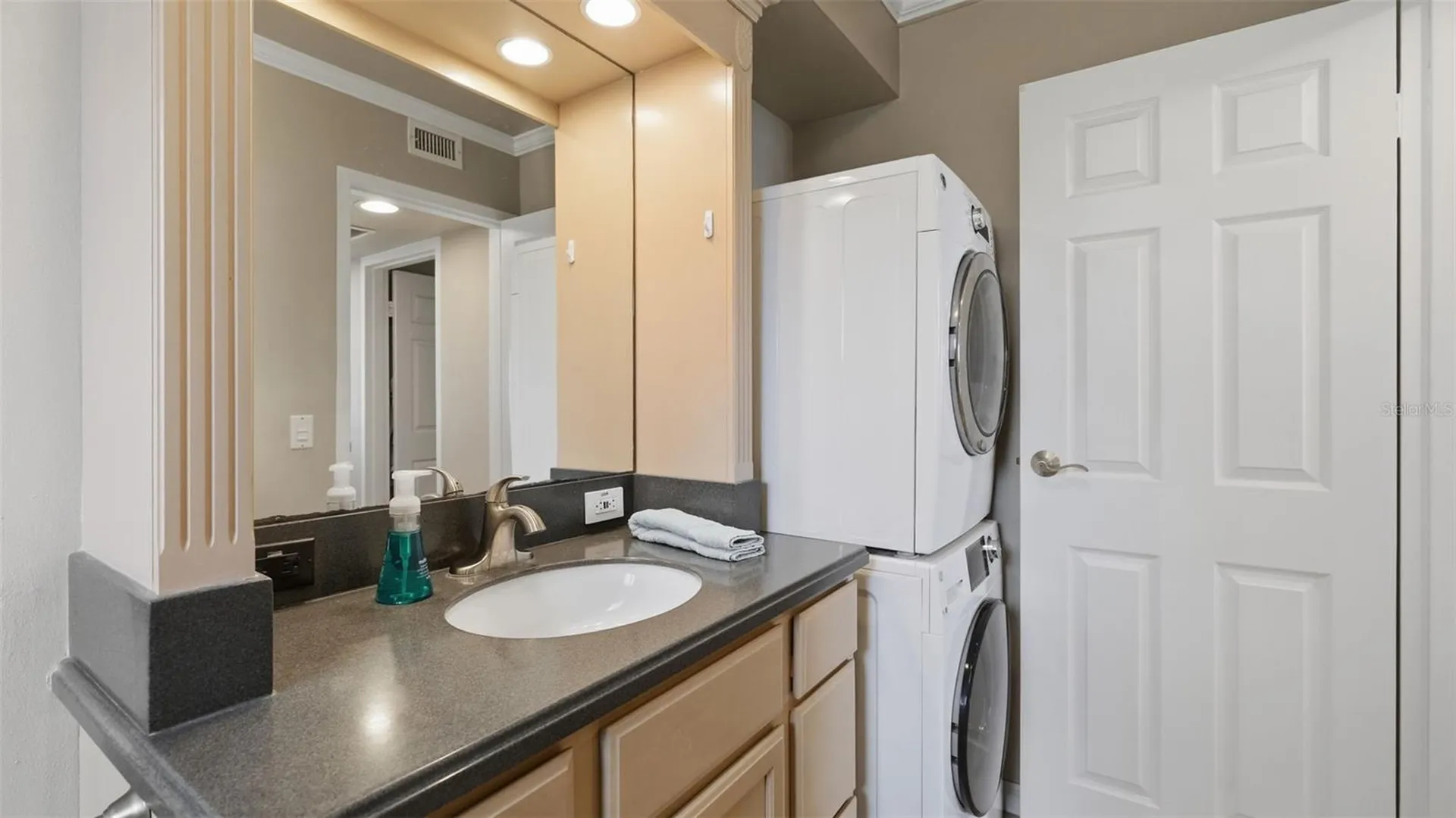1101 Victoria Drive Dunedin FL 34698