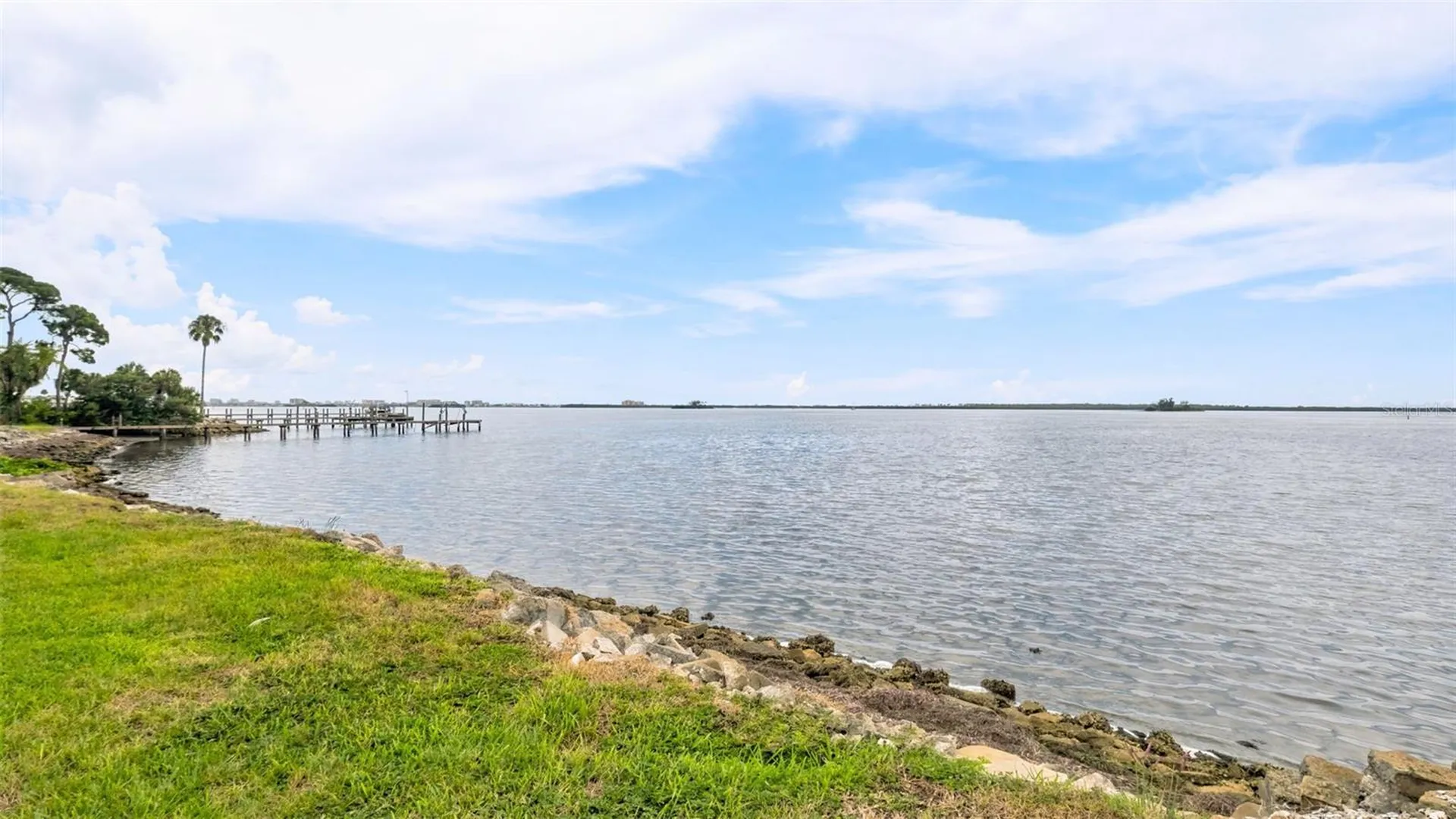 1101 Victoria Drive Dunedin FL 34698