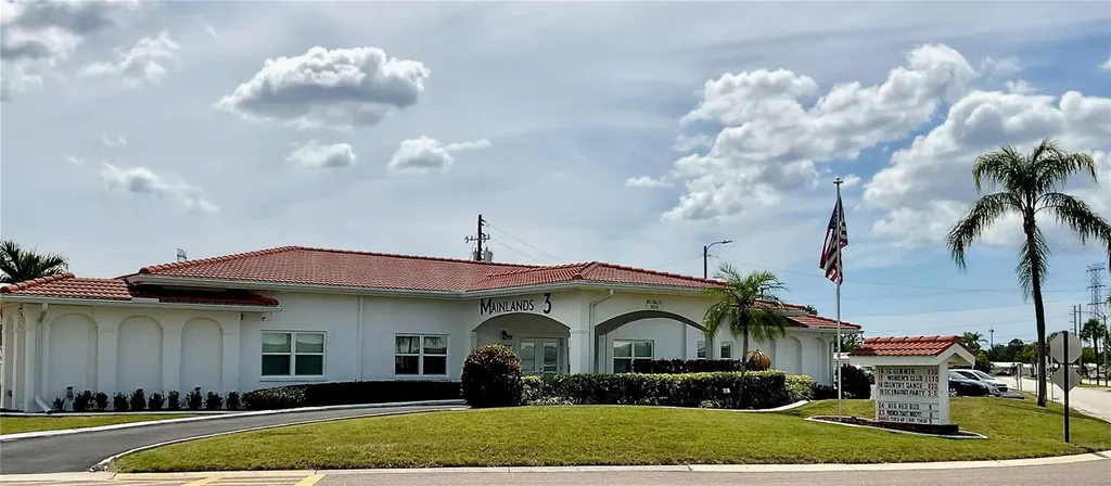 10035 Mainlands Boulevard N Pinellas Park FL 33782