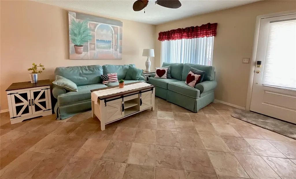 10035 Mainlands Boulevard N Pinellas Park FL 33782