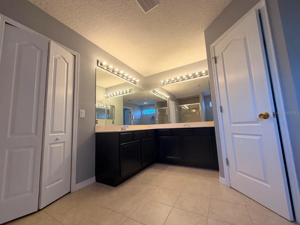 5768 Los Palma Vista Drive Orlando FL 32837