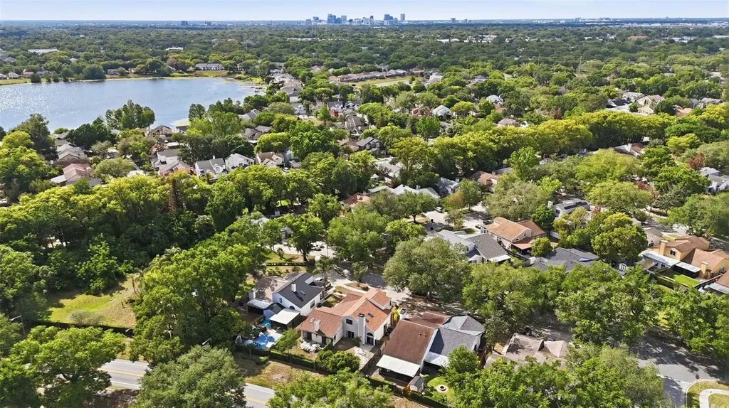 5316 Alcom Drive Orlando FL 32812
