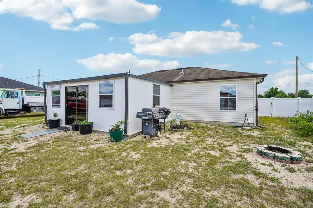 22 Walnut Run Ocala FL 34480