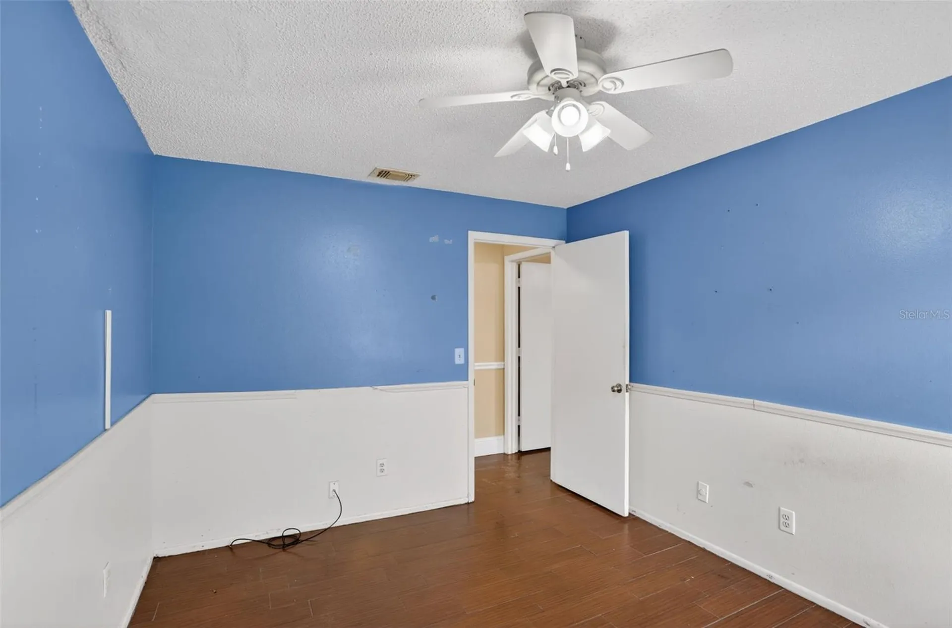 7636 Dundas Drive Orlando FL 32818
