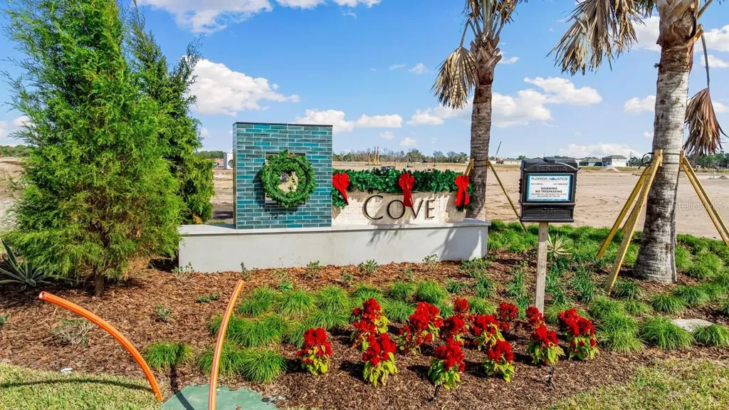 9336 Chiswell Trail Palmetto FL 34221