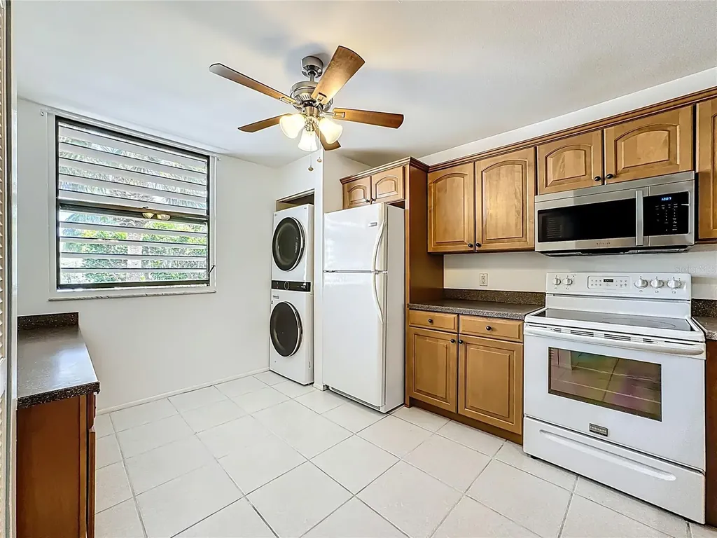 434 Palm Tree Drive Bradenton FL 34210