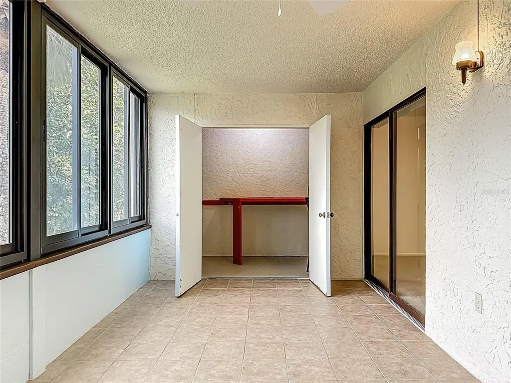 434 Palm Tree Drive Bradenton FL 34210