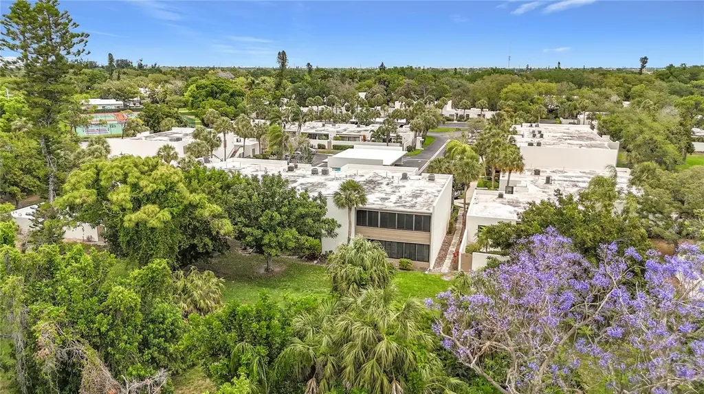 434 Palm Tree Drive Bradenton FL 34210