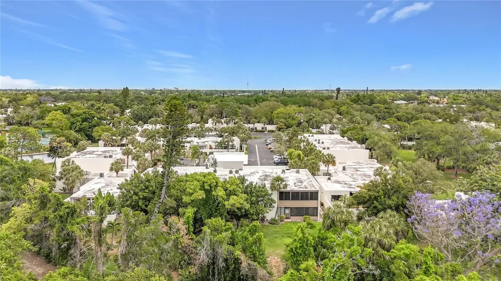 434 Palm Tree Drive Bradenton FL 34210