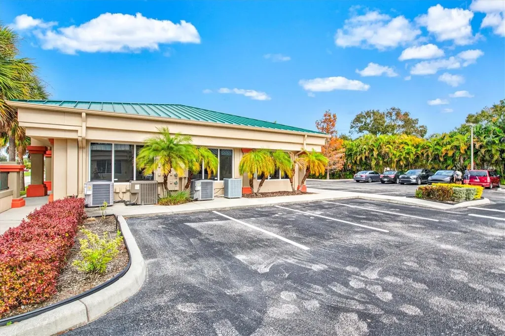 234 N Rhodes Avenue Sarasota FL 34237