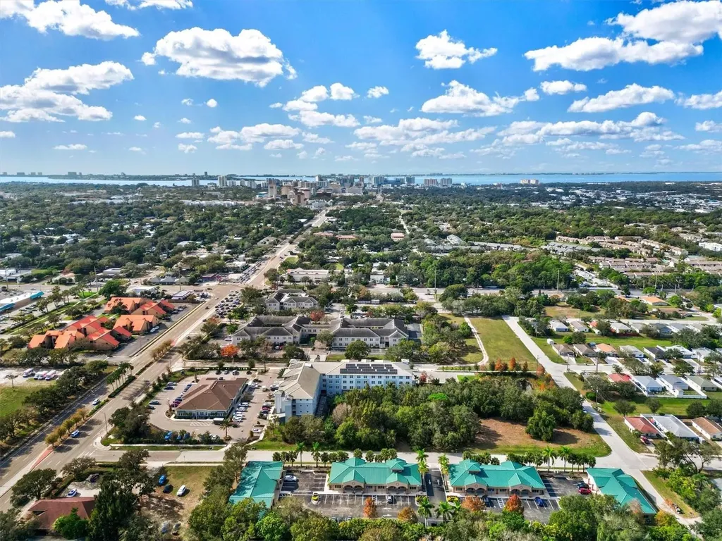 234 N Rhodes Avenue Sarasota FL 34237