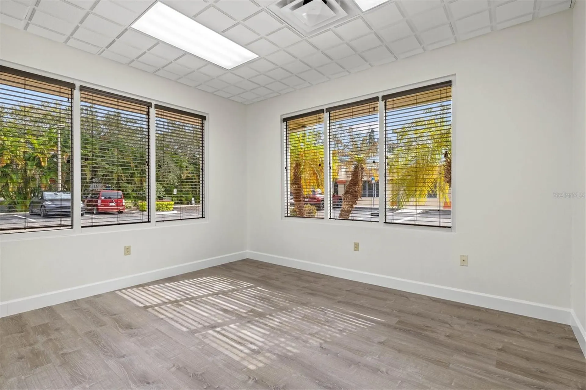234 N Rhodes Avenue Sarasota FL 34237