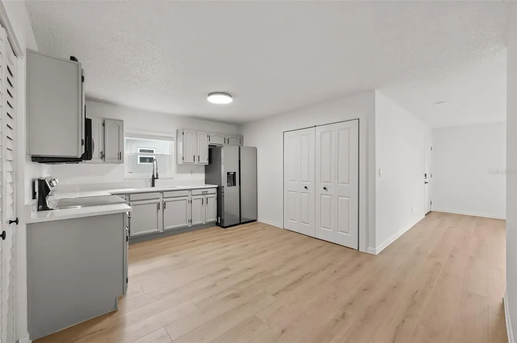 3761 21st Avenue S St Petersburg FL 33711