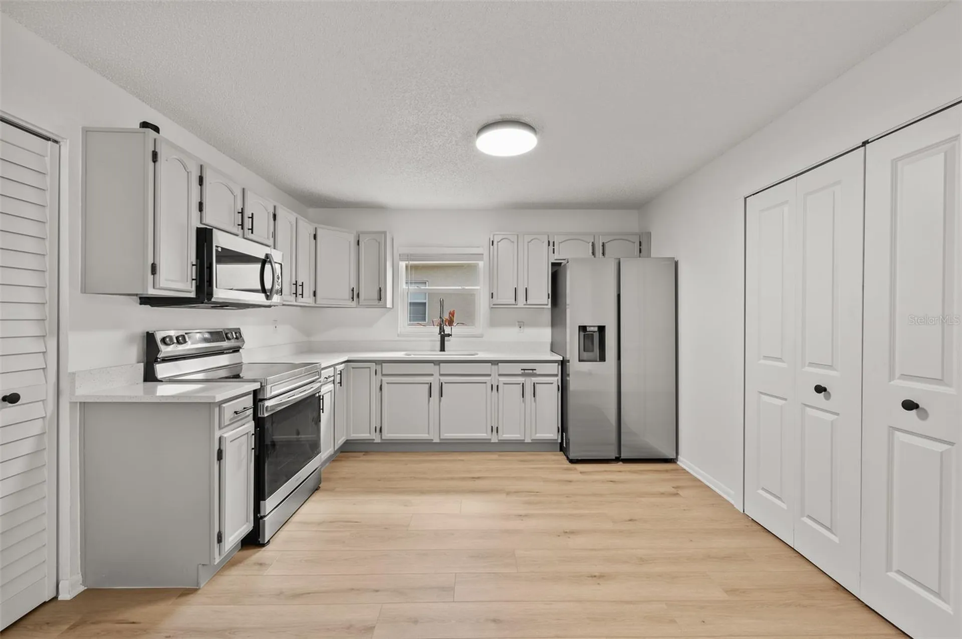 3761 21st Avenue S St Petersburg FL 33711