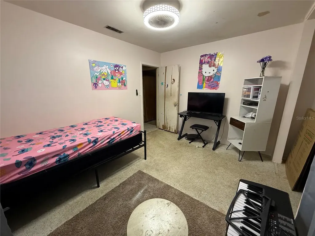 1610 NE 19th Place Gainesville FL 32609