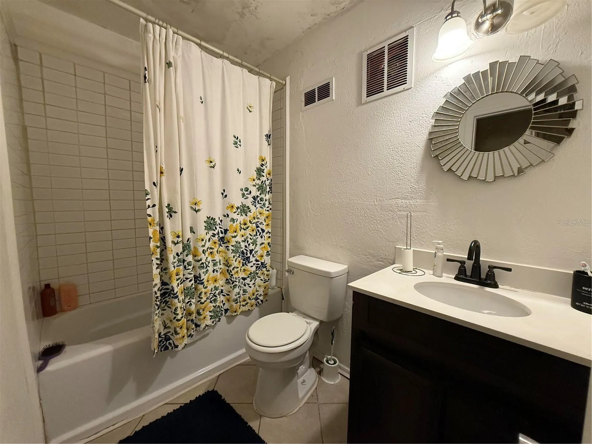 1610 NE 19th Place Gainesville FL 32609