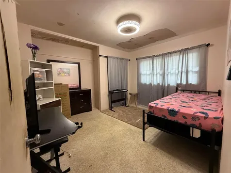 1610 NE 19th Place Gainesville FL 32609