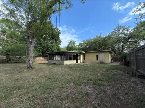 1610 NE 19th Place Gainesville FL 32609