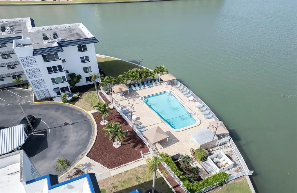 5940 30th Avenue S Gulfport FL 33707